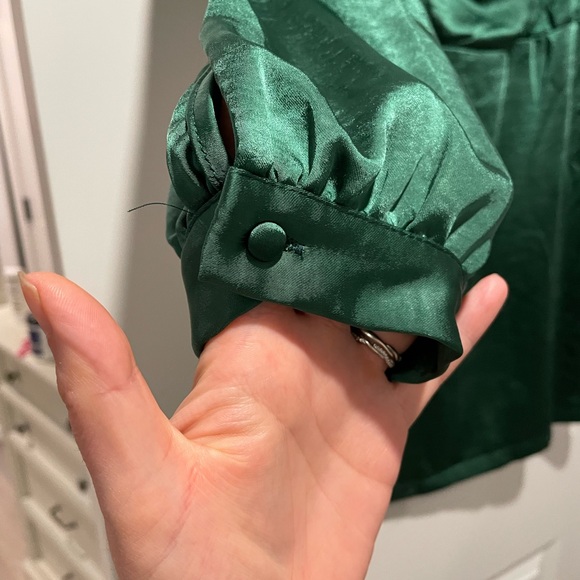 NWOT Lulu’s Got the Love Emerald Satin Square-neck Mini Dress Size US XL - Picture 7 of 8